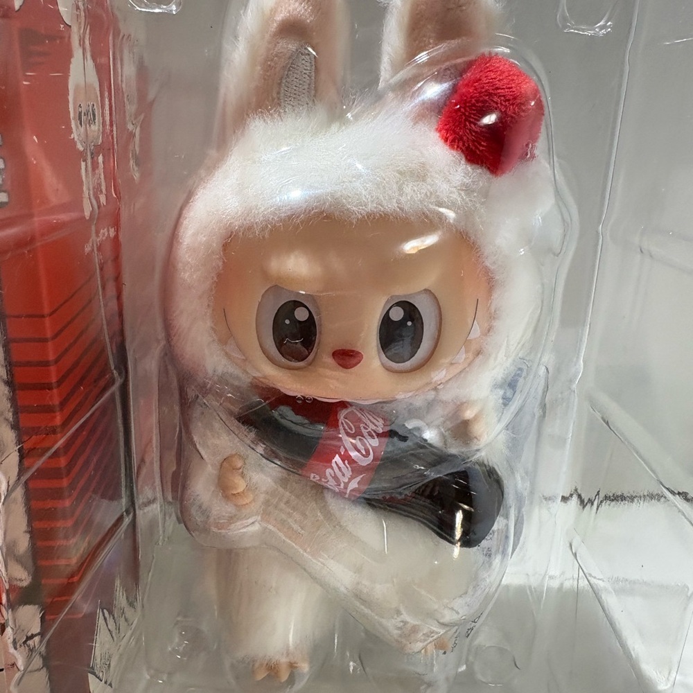 Authentic Labubu Coca-Cola - Picture 2 of 16